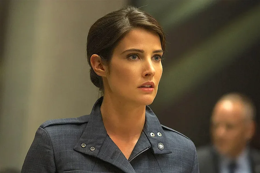 Cobie Smulders Height