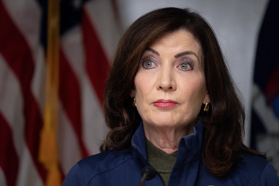 Kathy Hochul Height